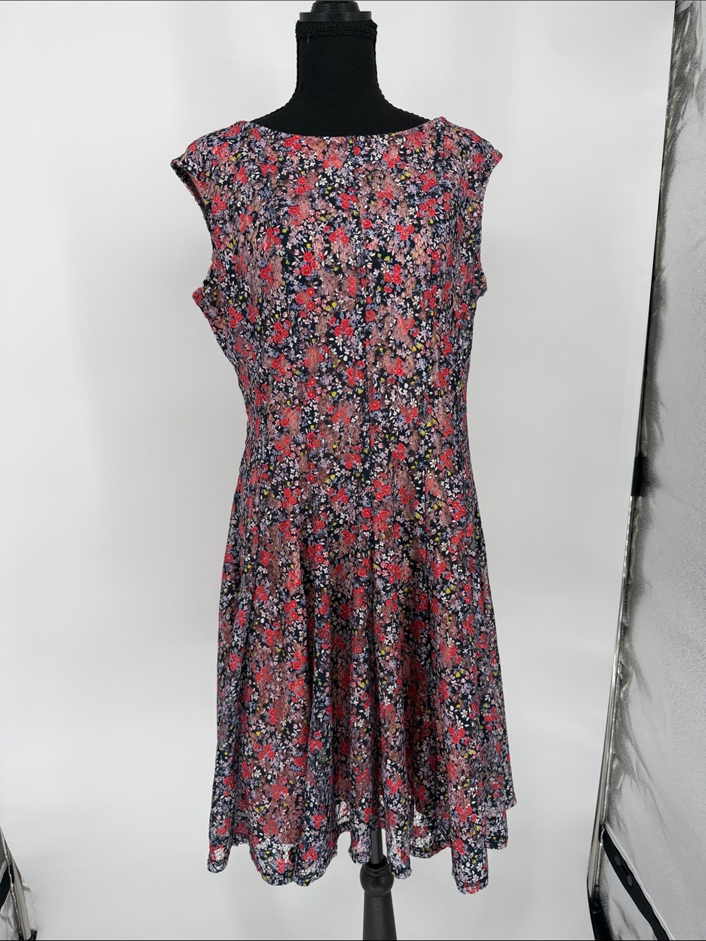 Danny and Nicole Floral Fit-and-Flare Sleeveless Dress in Pink and Navy
